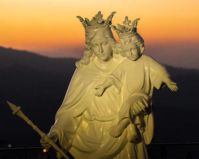 Maria auxilia os cristãos? - Salvai-me, Rainha de Fátima!